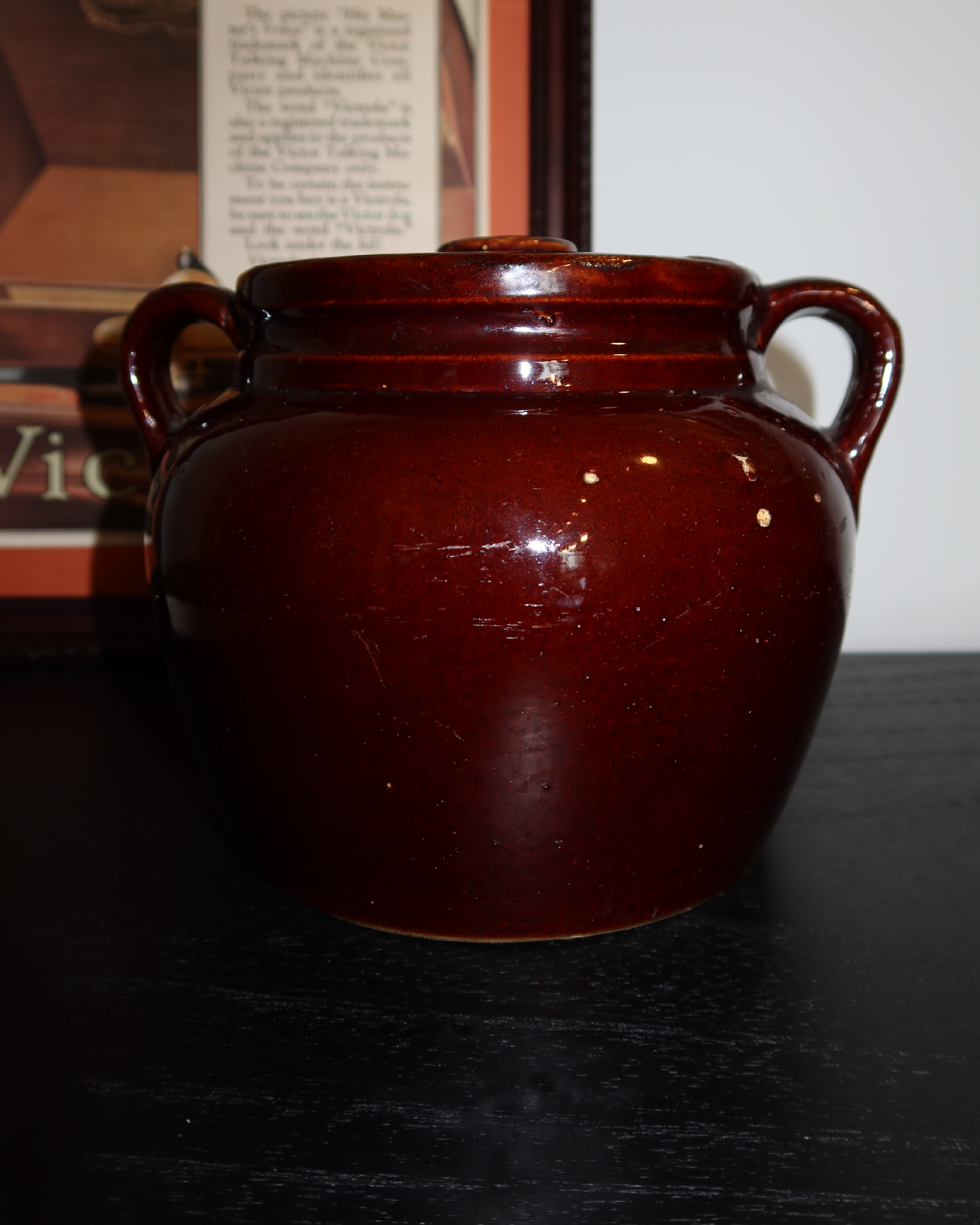 Bronc Brown Ceramic Bean Pot
