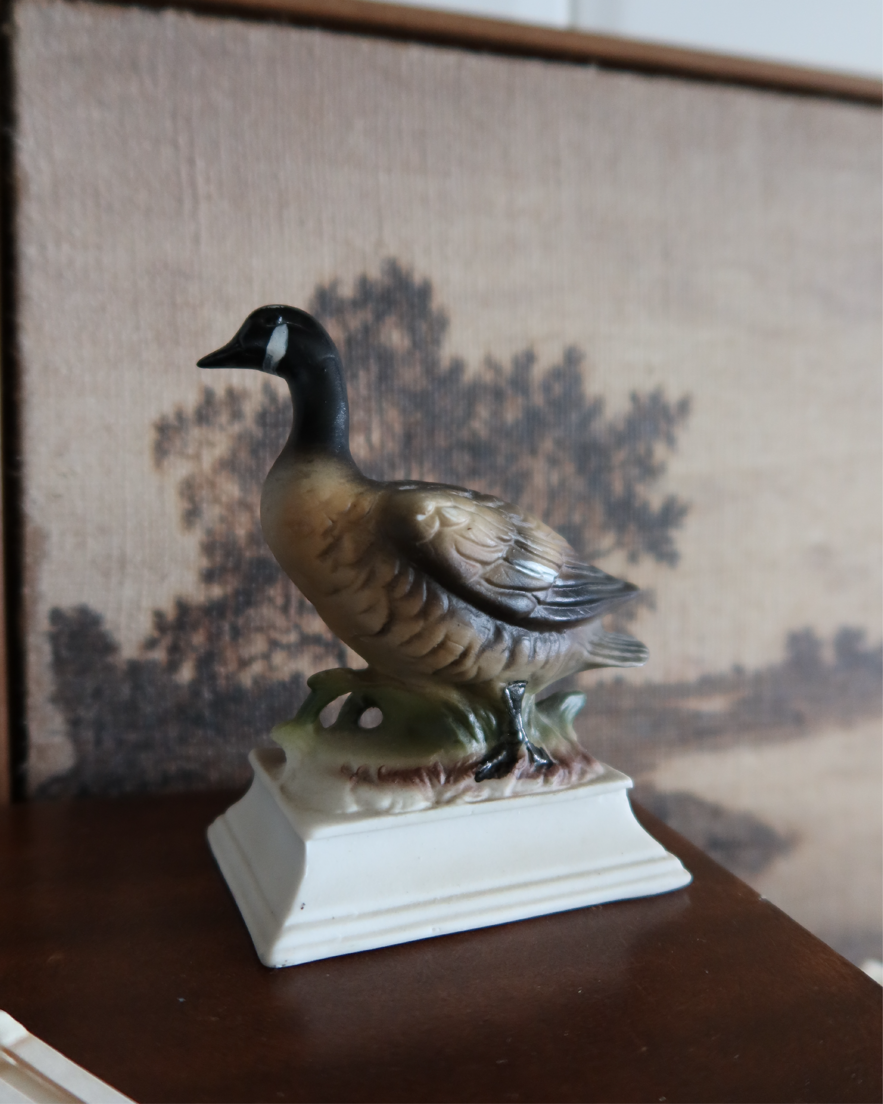 Grayson Goose Statue