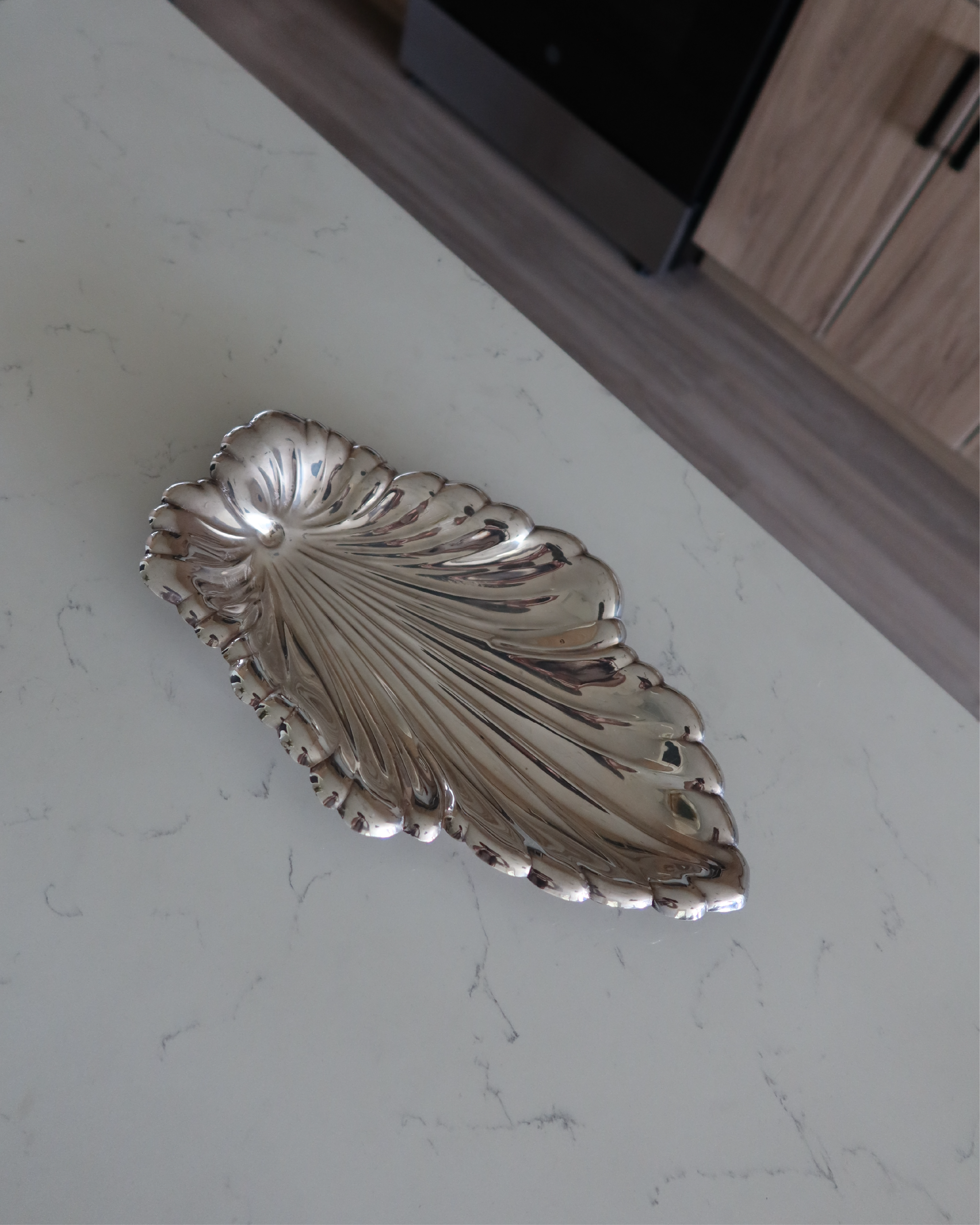 Oakley 12.25" Silver Leaf Tray