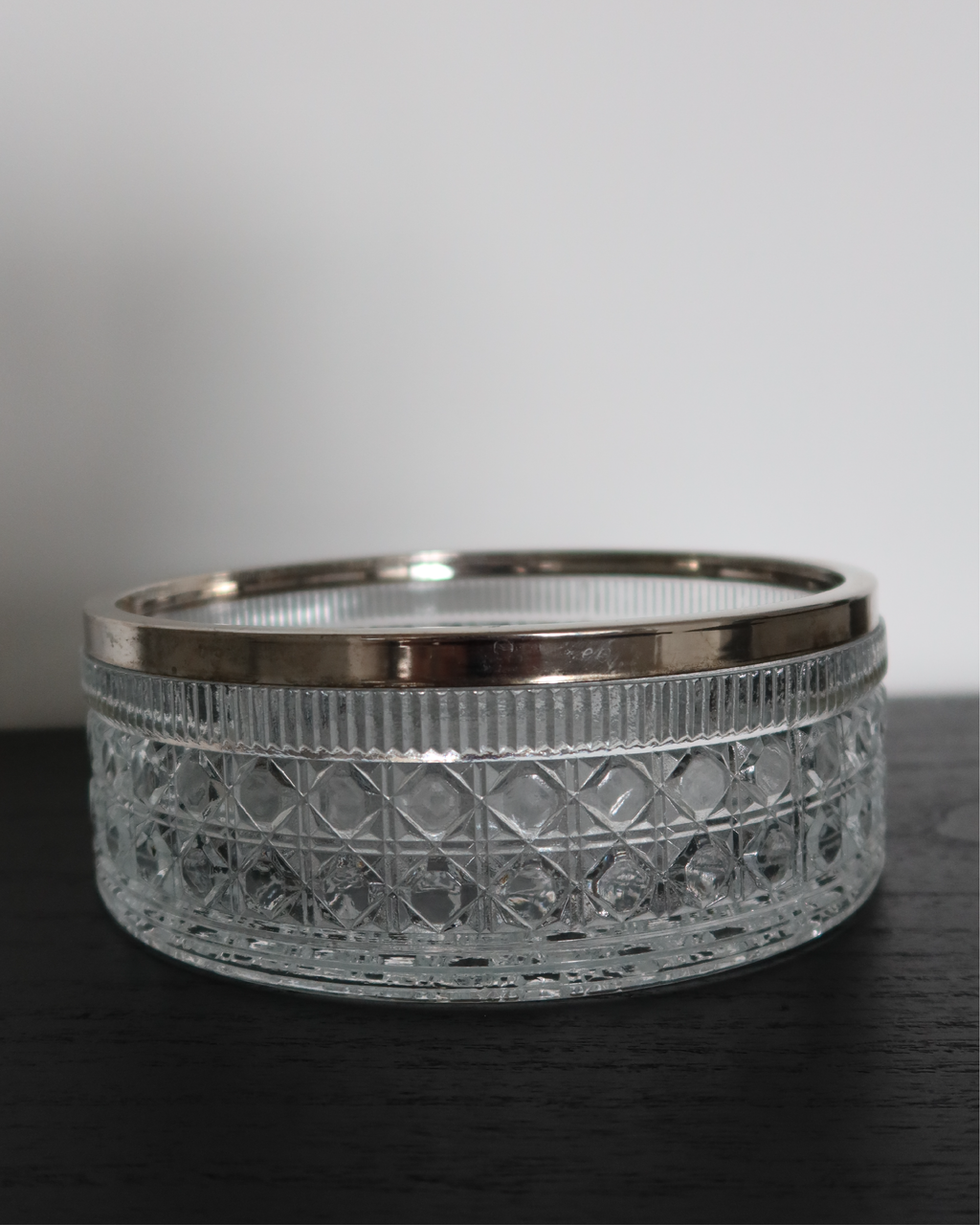 Della 8.75" Cut Glass Bowl w/ Silver Rim