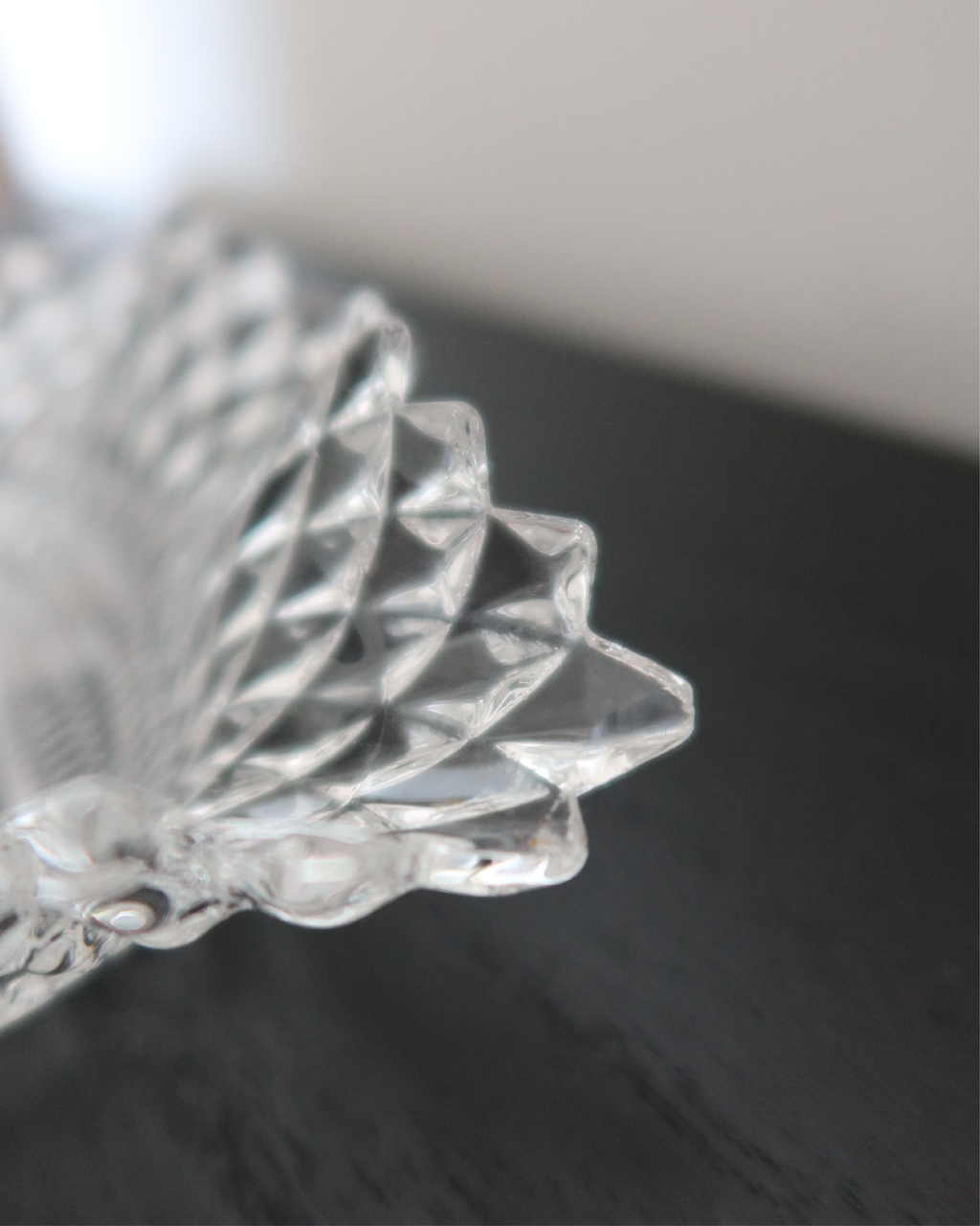 Della 6.75" Crystal Trinket Dish