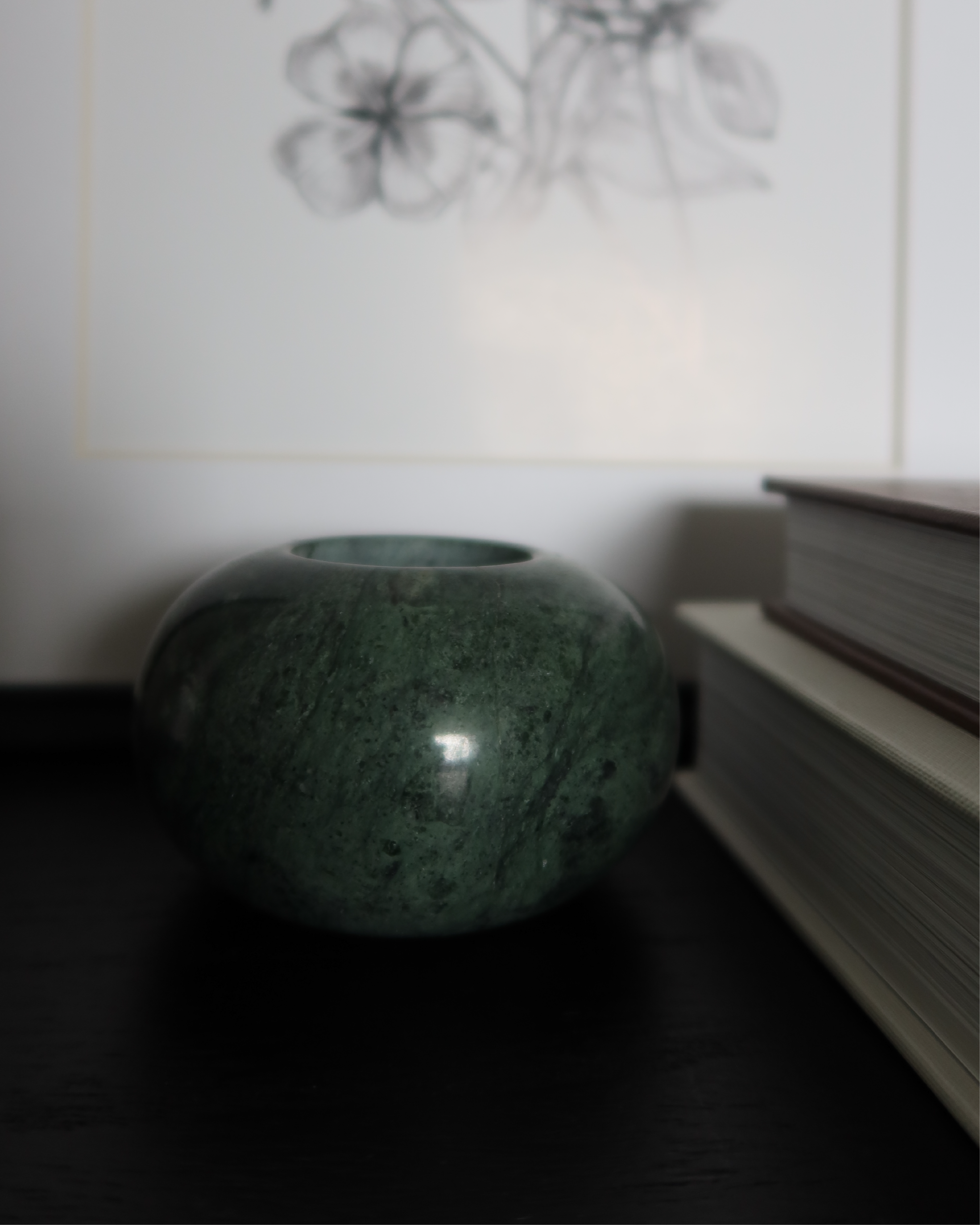 Therese Tealight Candle Holder