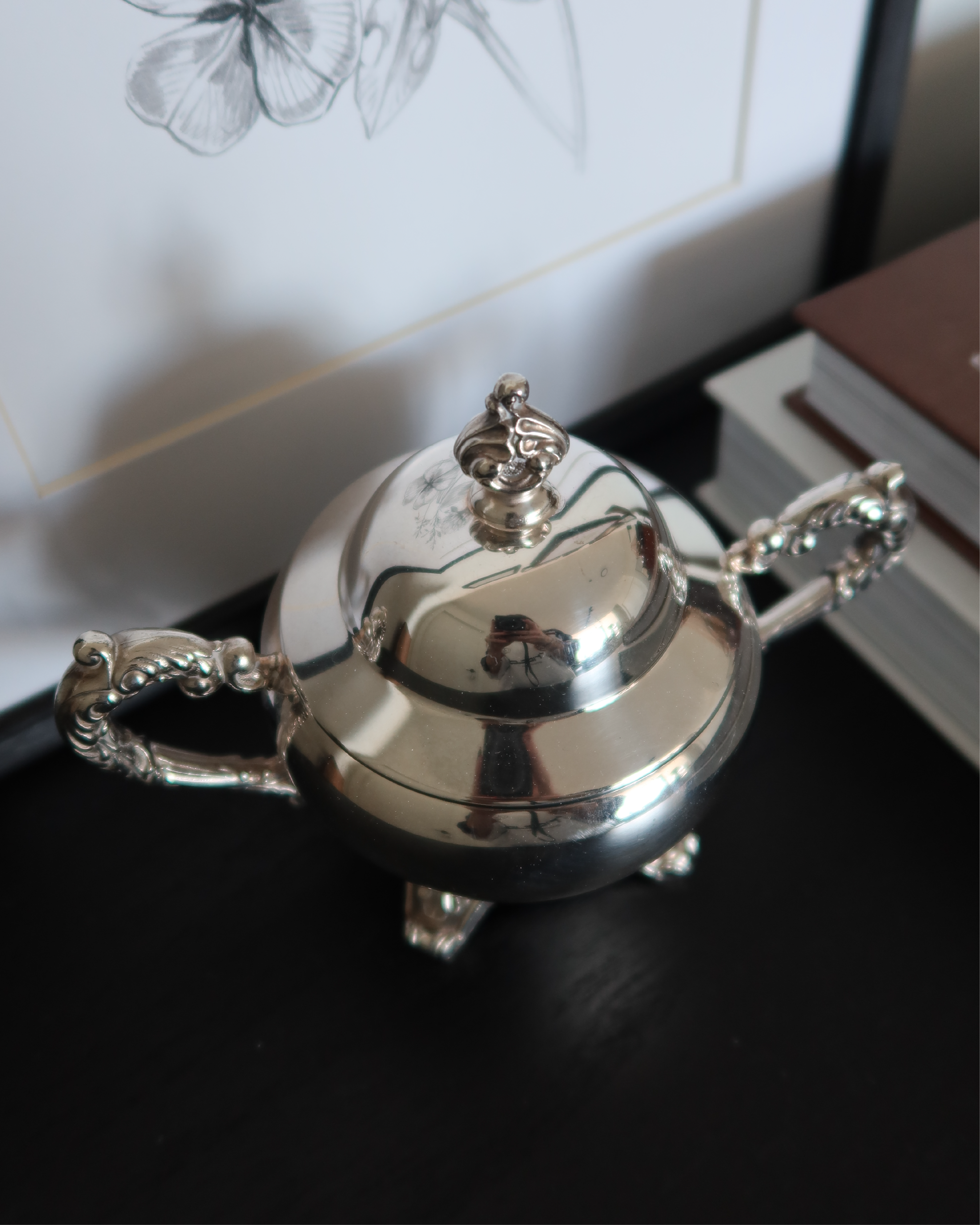 Ivana Sugar Bowl w/ Crystal Insert