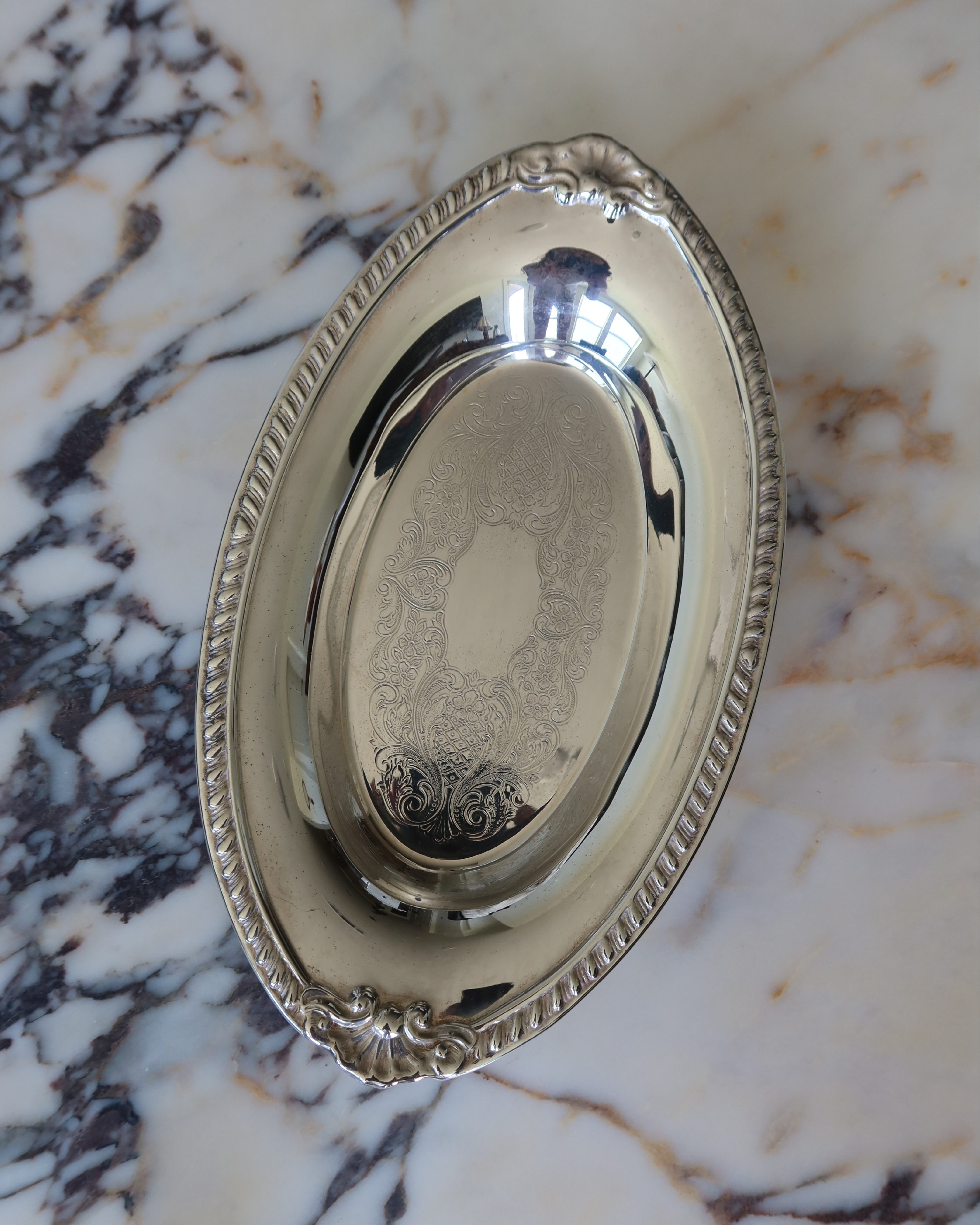 Solene 12.75" Footed Silver Tray