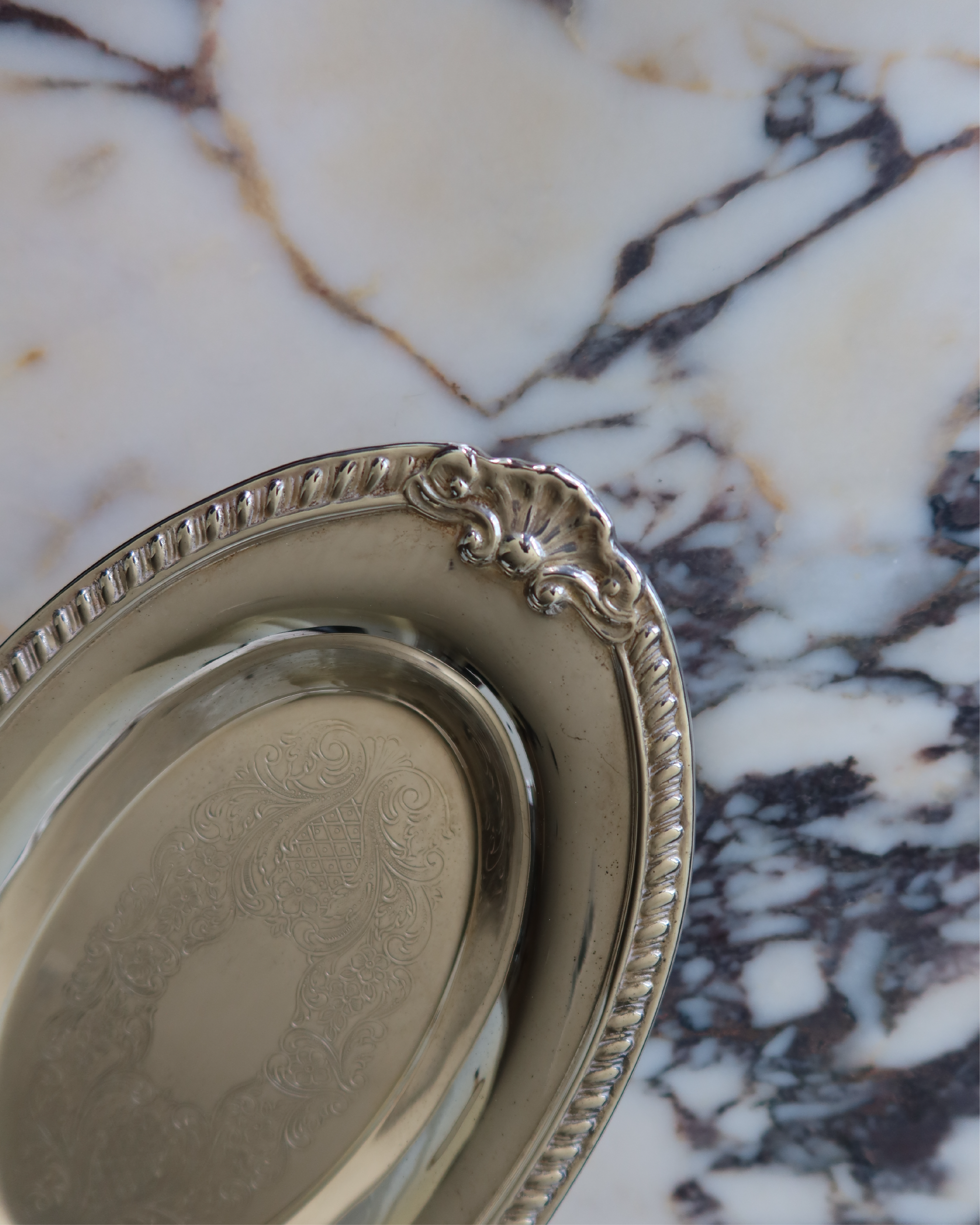 Solene 12.75" Footed Silver Tray