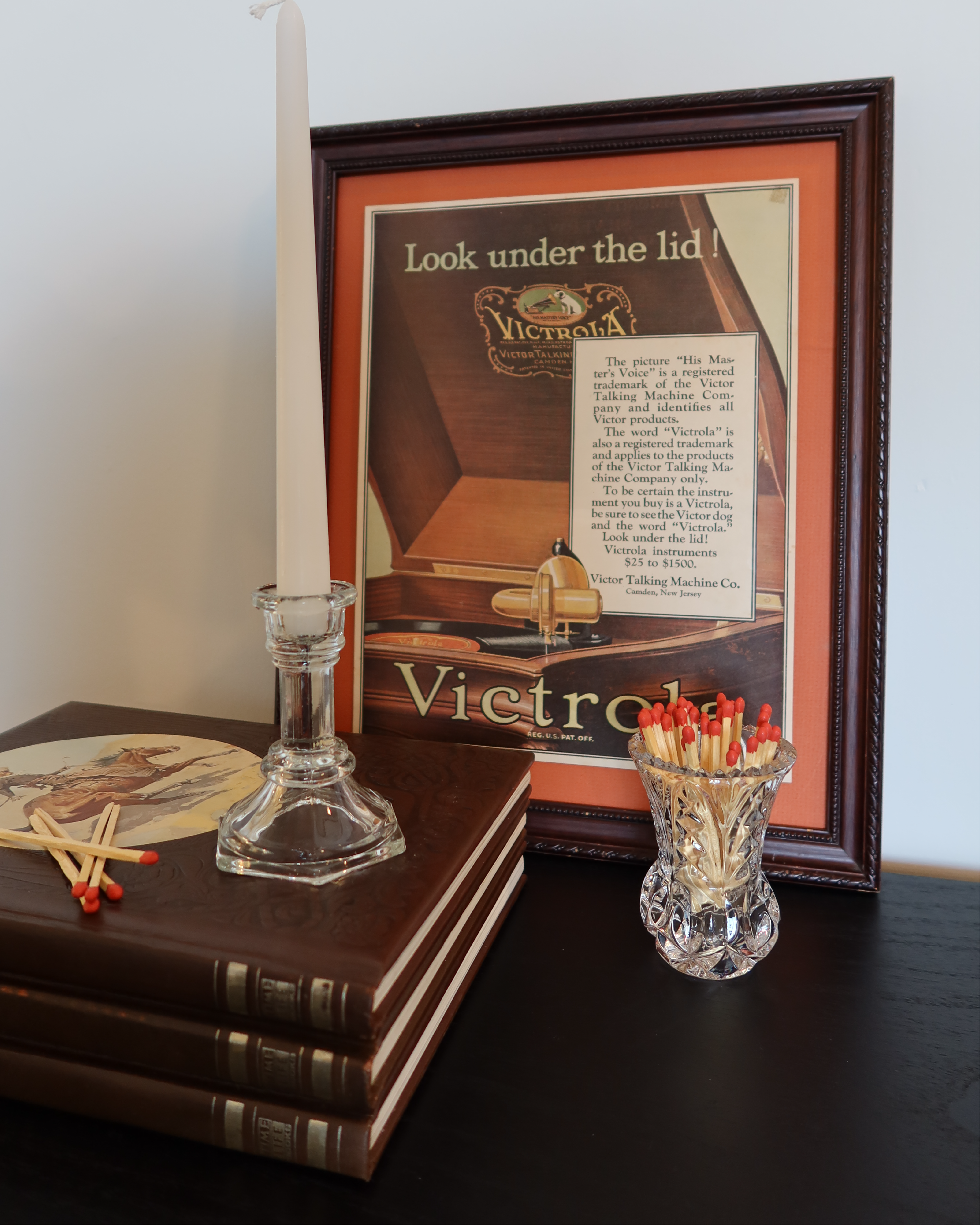 Alistair Glass Candlestick