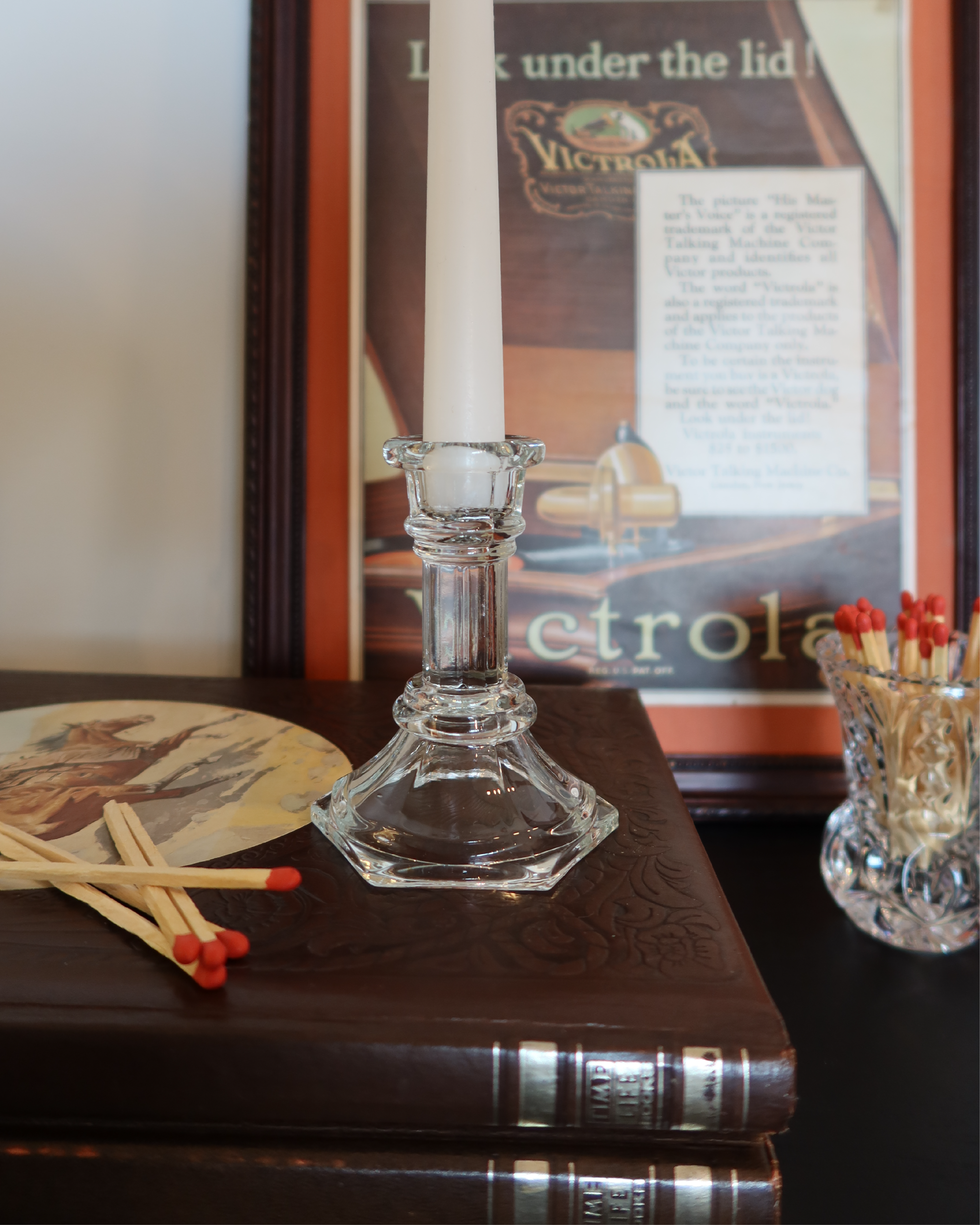 Alistair Glass Candlestick