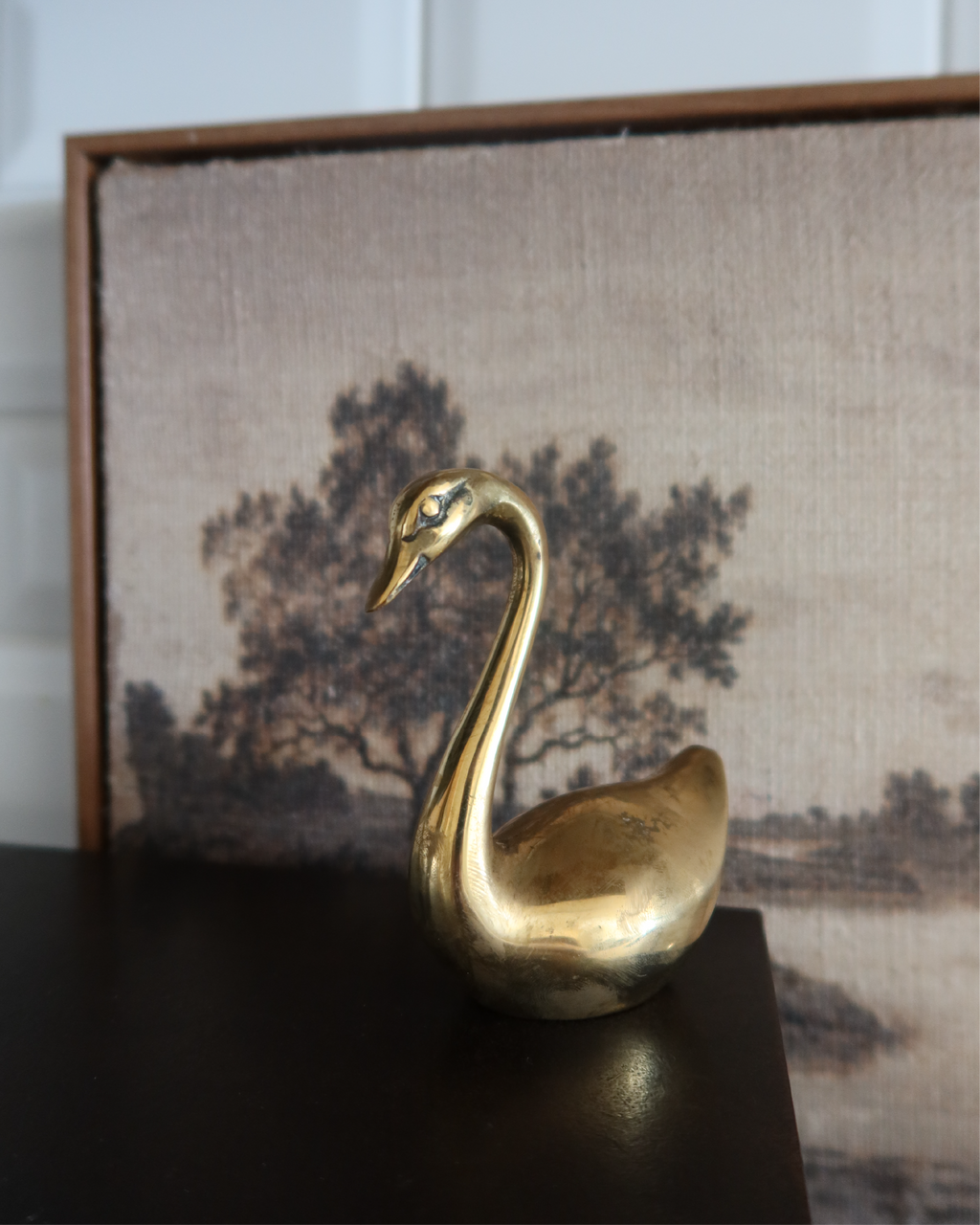 Sarrah 4" Brass Swan