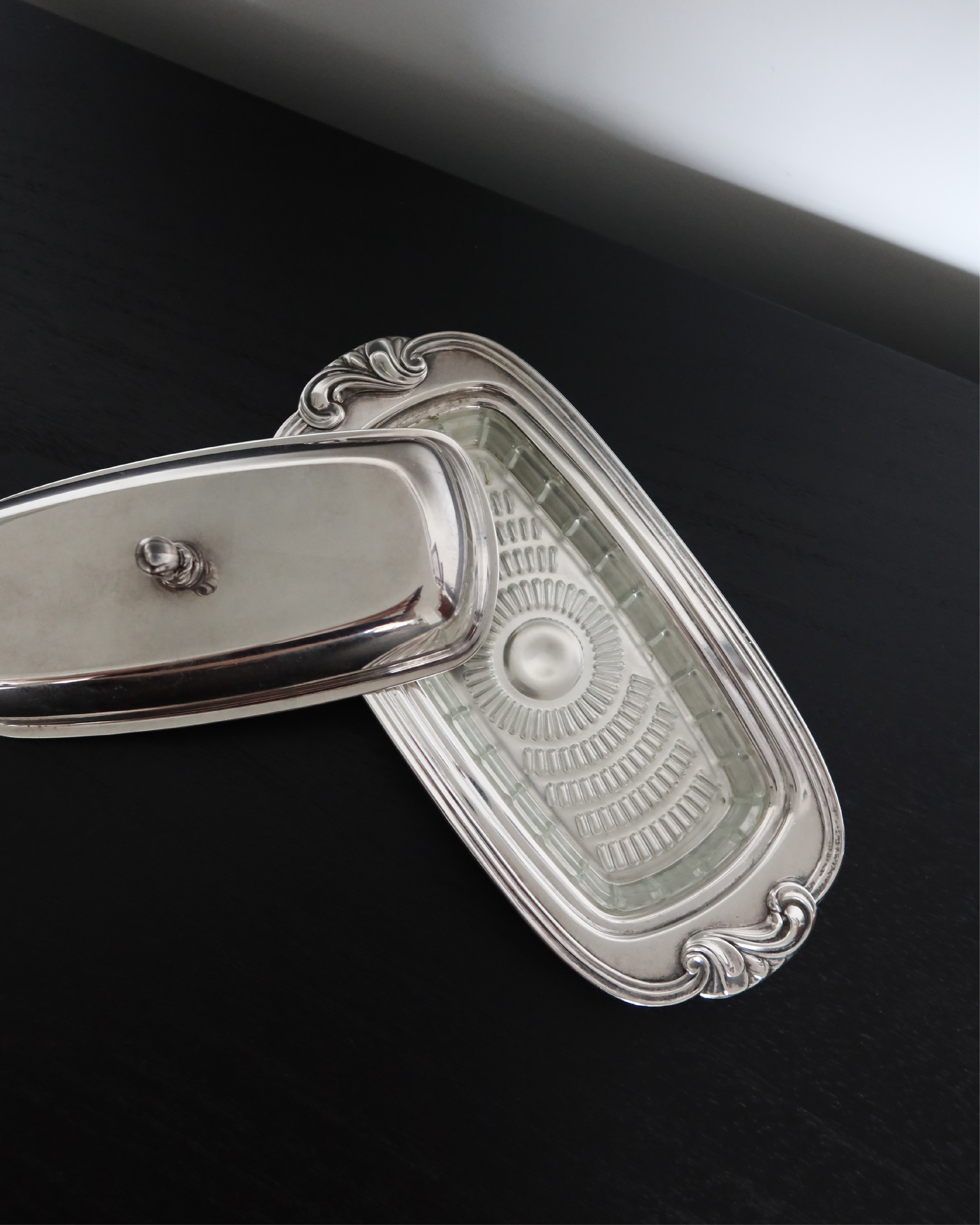 Rosalie Silver Butter Dish w/ Glass Insert