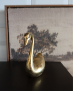 Sarrah 4" Brass Swan