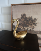 Sarrah 4" Brass Swan