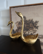Sarrah 4" Brass Swan