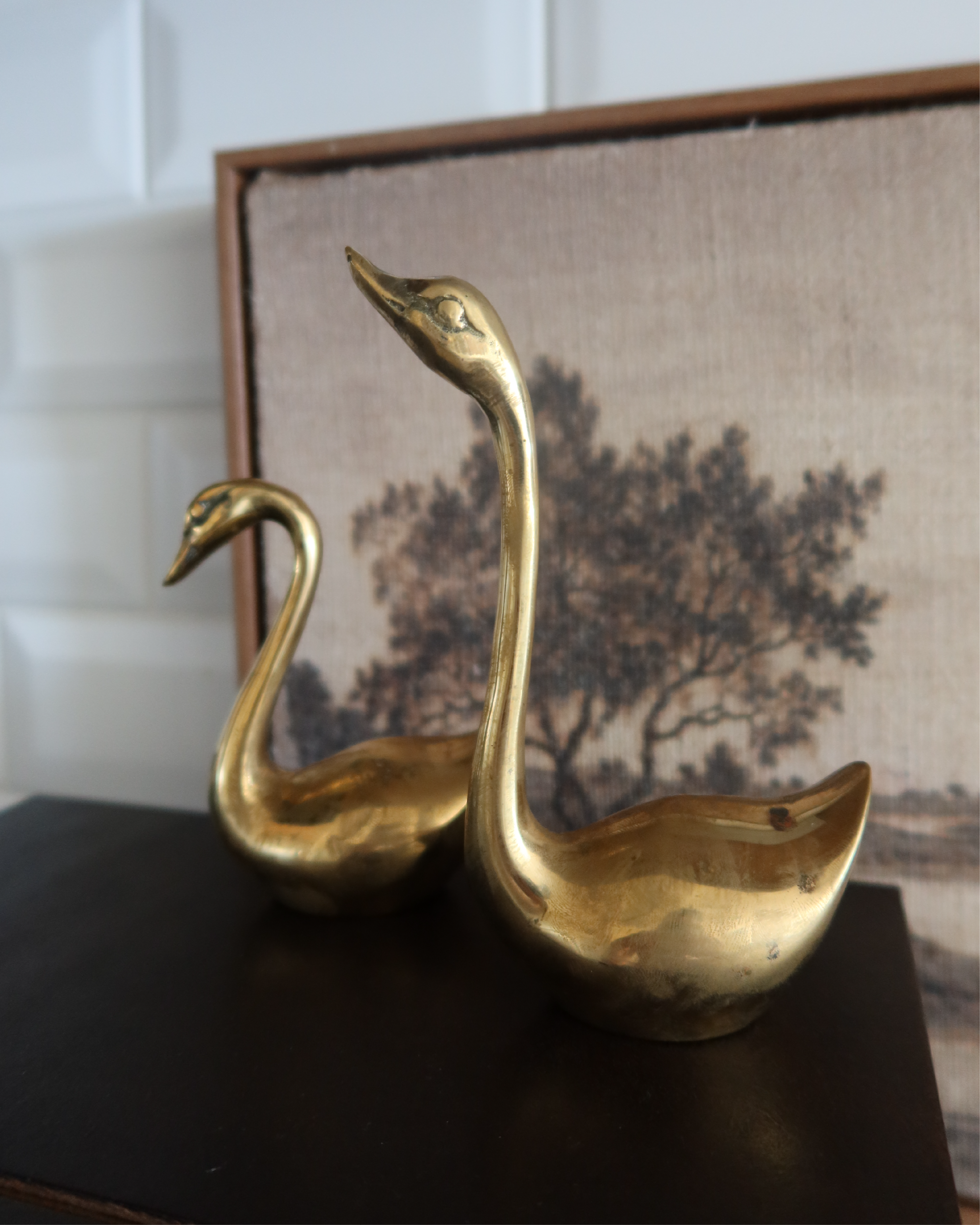 Sarrah 4" Brass Swan