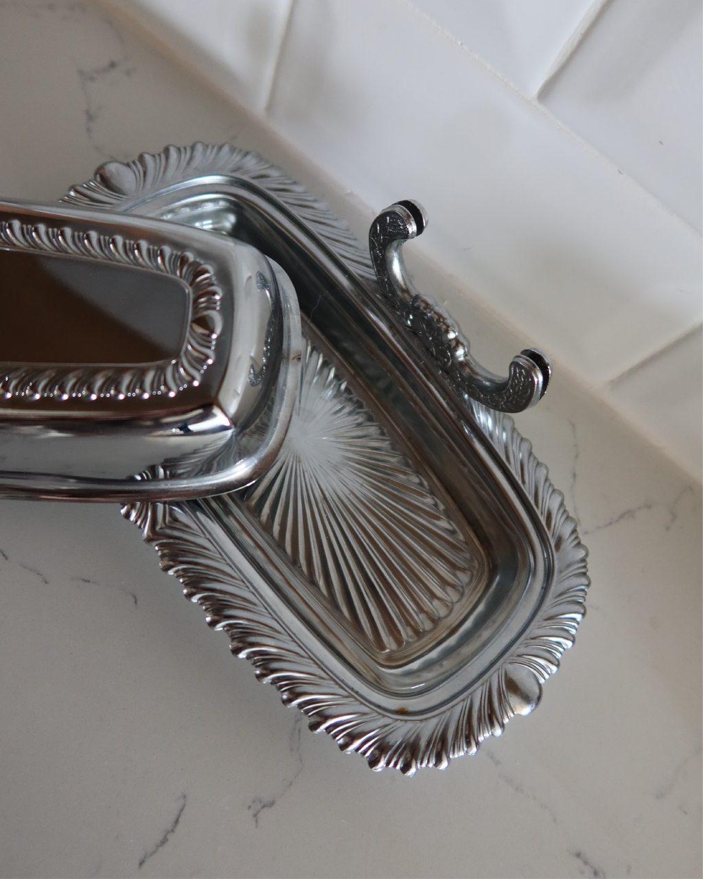 Kira Chrome Butter Dish w/ Knife