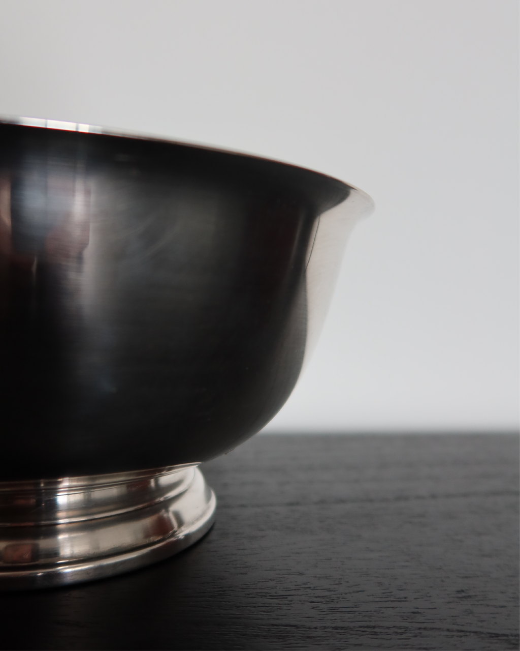 Portia 9" Silver Bowl w/ Pedestal