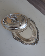 Alessia 13.5" Silver Serving Platter w/ Lid