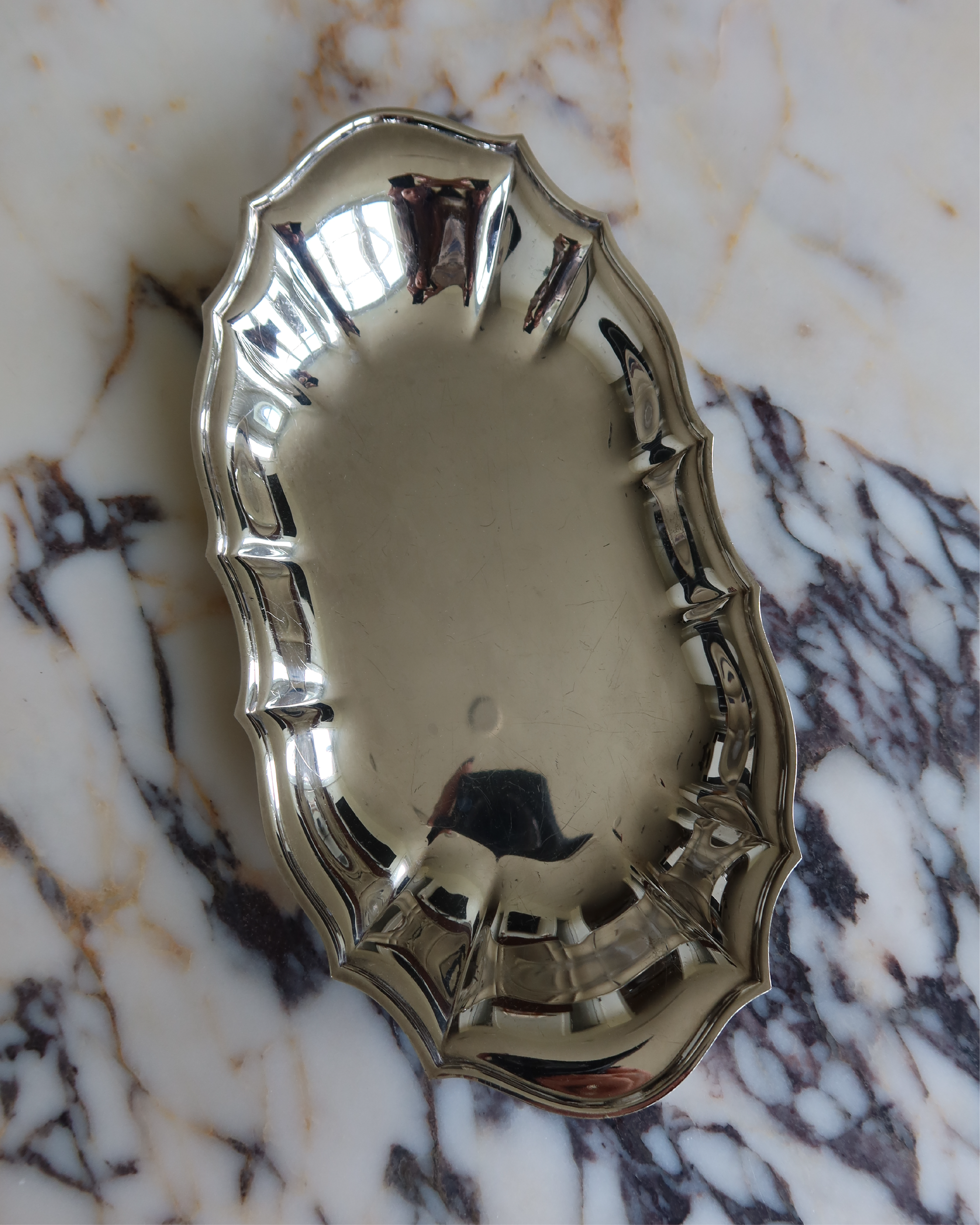Genevieve 12.25" Silver Scalloped Tray