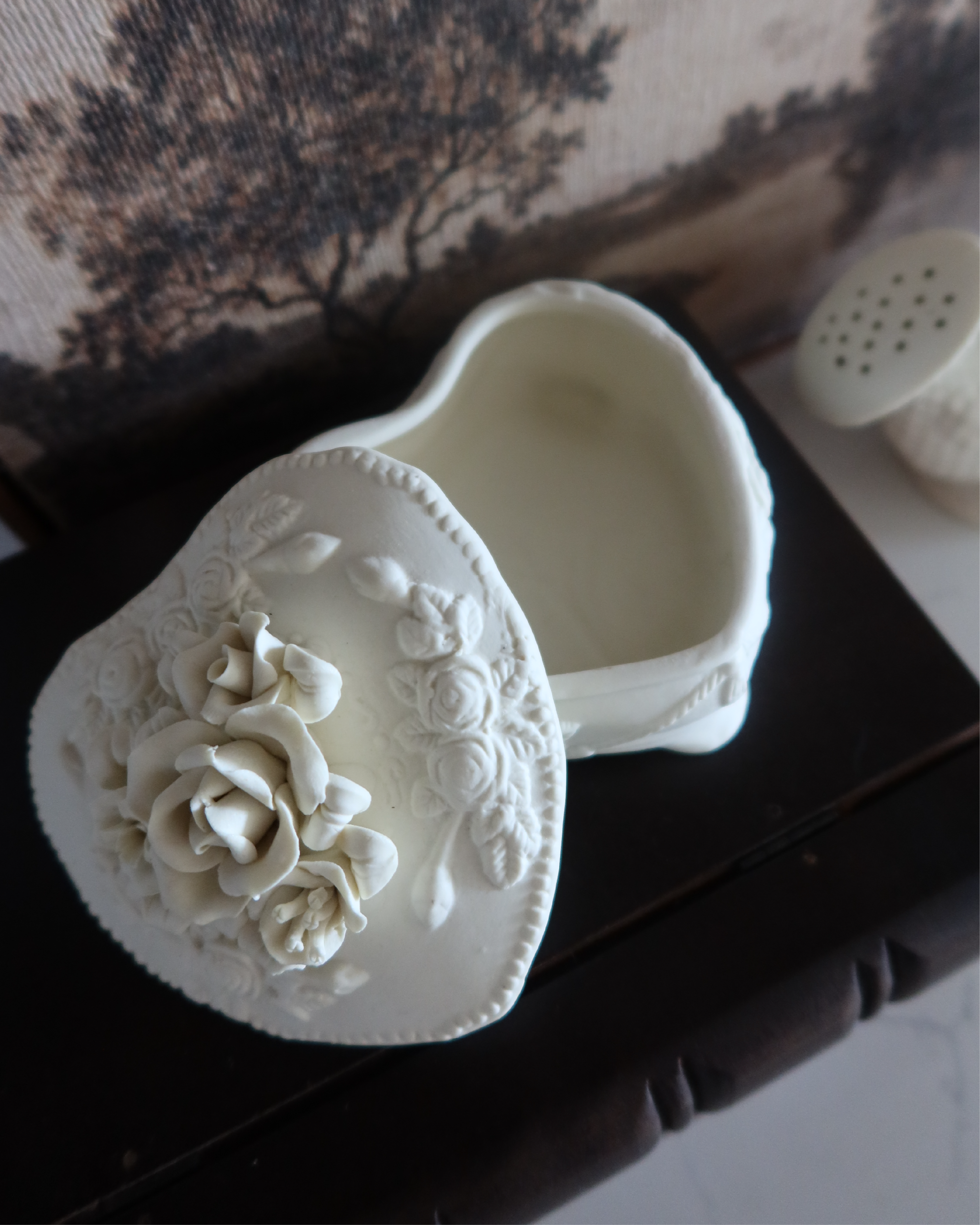 Beatrice Porcelain Trinket Box
